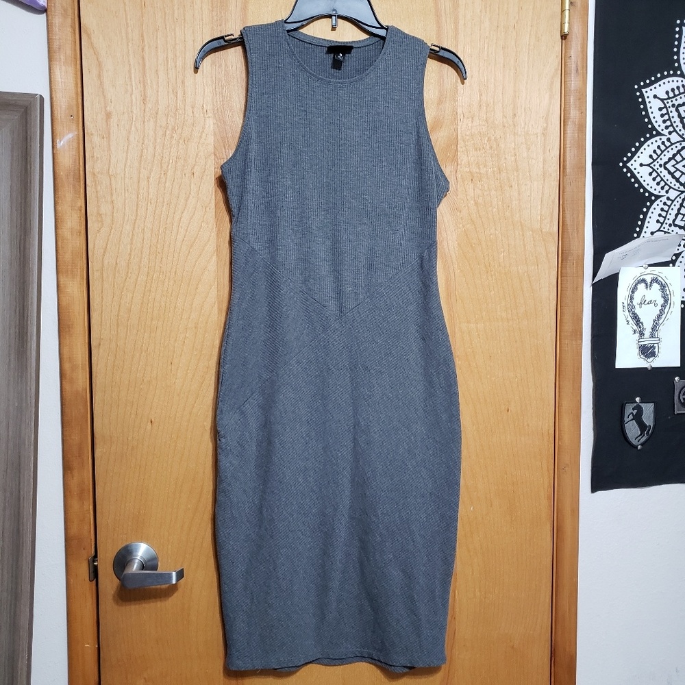 Mossimo grey body con knee length dress